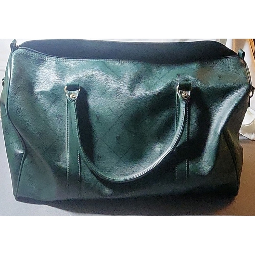 Nikken Green Faux Leather Diamond Pattern Duffle Bag 20" Shoulder Strap